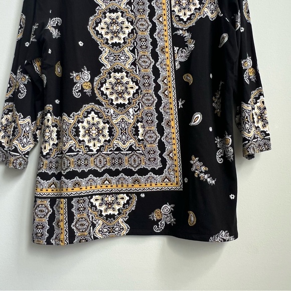 Chicos Womens Top V-neck 3/4 Sleeve Paisley Large Yellow Black Rayon Stretch - Picture 4 of 9